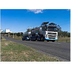 new zealand dairy fonterra milk tanker lorry  photo stock