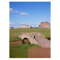 Swilcan bridge eighteenth - Royal and Ancient course 18th scotland old golf courses  photo 