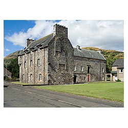 Menstrie Castle - 16th century L plan tower house  photo 